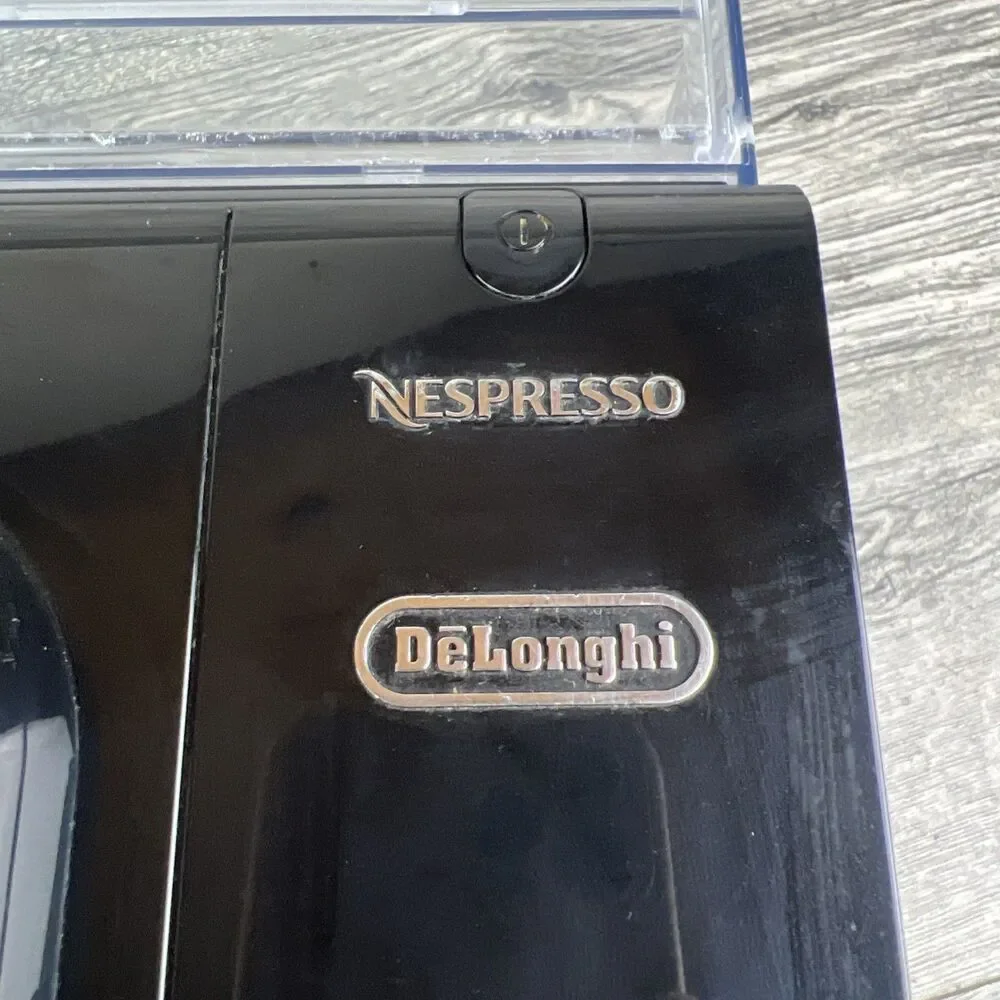 DeLonghi Nespresso EN520B Coffee Latte Machine Black Espresso Cappuccino Tested